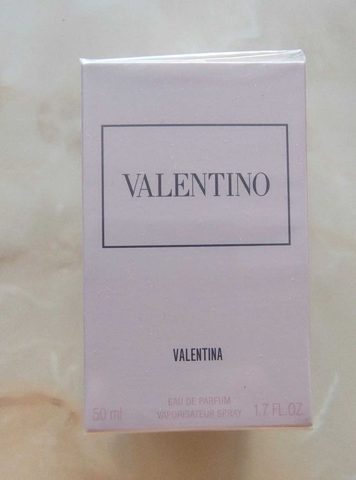 Vând Parfum Valentina de la Valentino