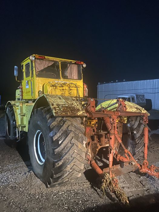 Кировец К-700 с документами