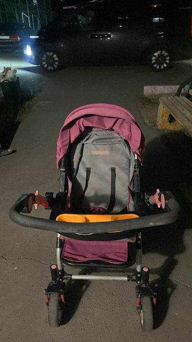 Продам коляску круглогодичную