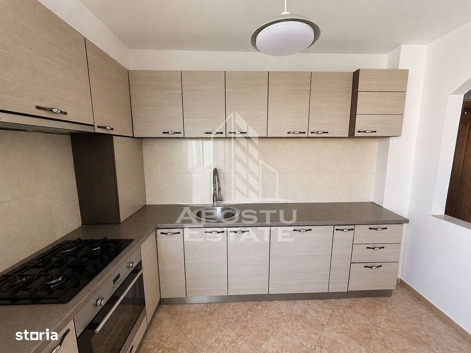 Apartament de vanzare cu 2 camere, zona Dambovita, 54 mpu