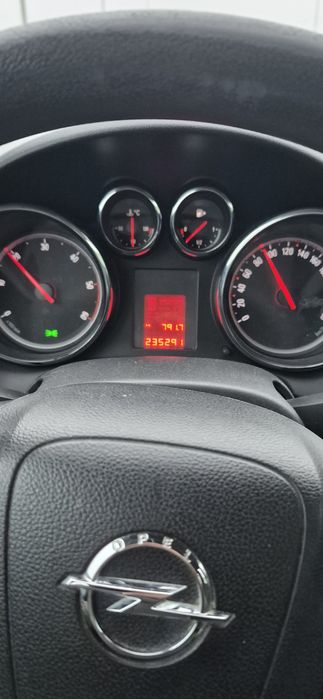 OPEL Astra 2012 — imagine 4