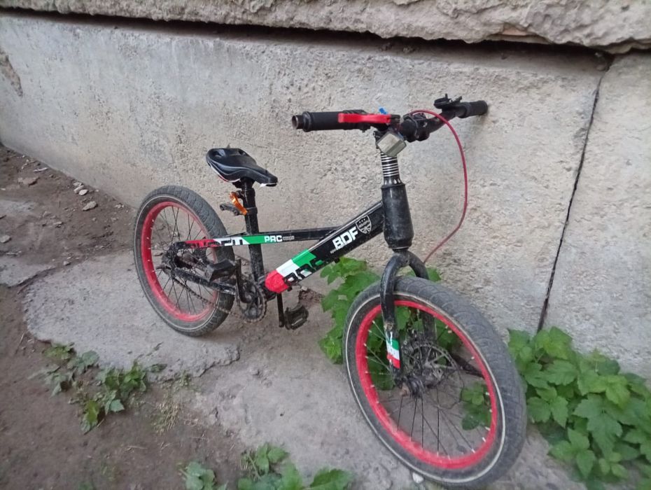 Детский велосипед