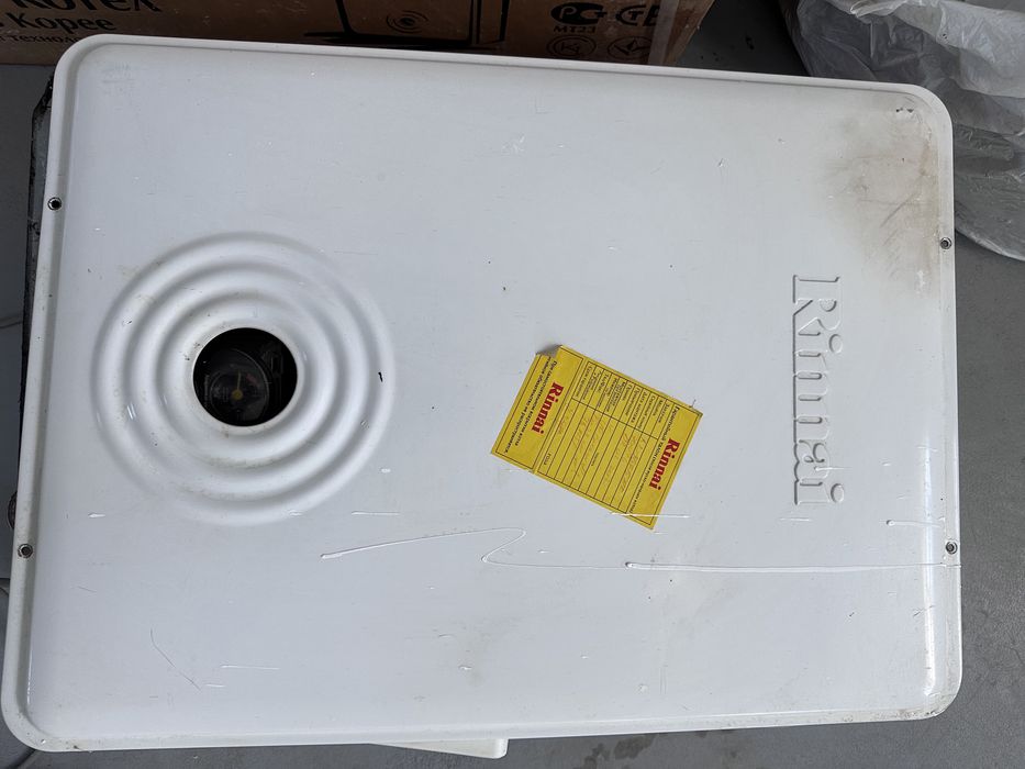 Настенный котел Rinnai на запчасти