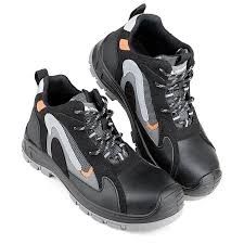 Арнайы аяқ киім,  арнайы киім спецодежда