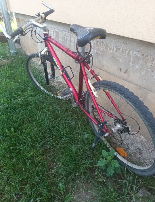 De vânzare bicicleta