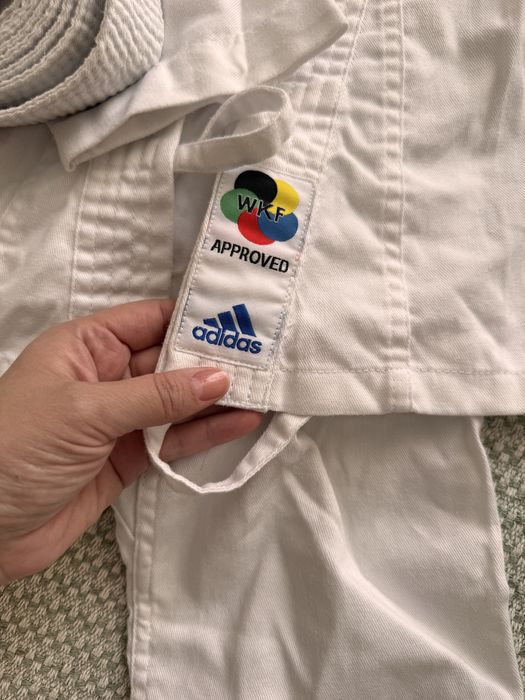 Кимоно от адидас 120 размер