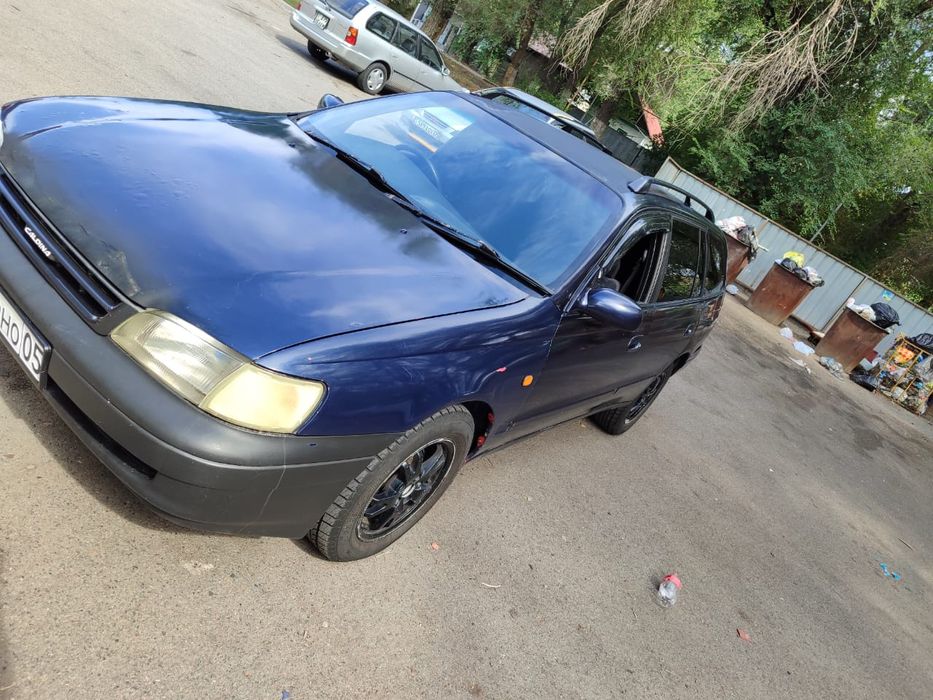 Продам машину TAYOTA COLDINA