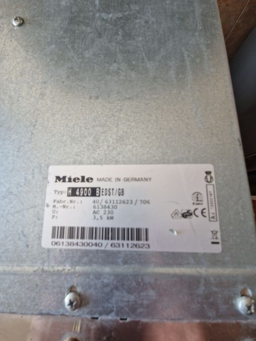 Cuptor Miele profesional