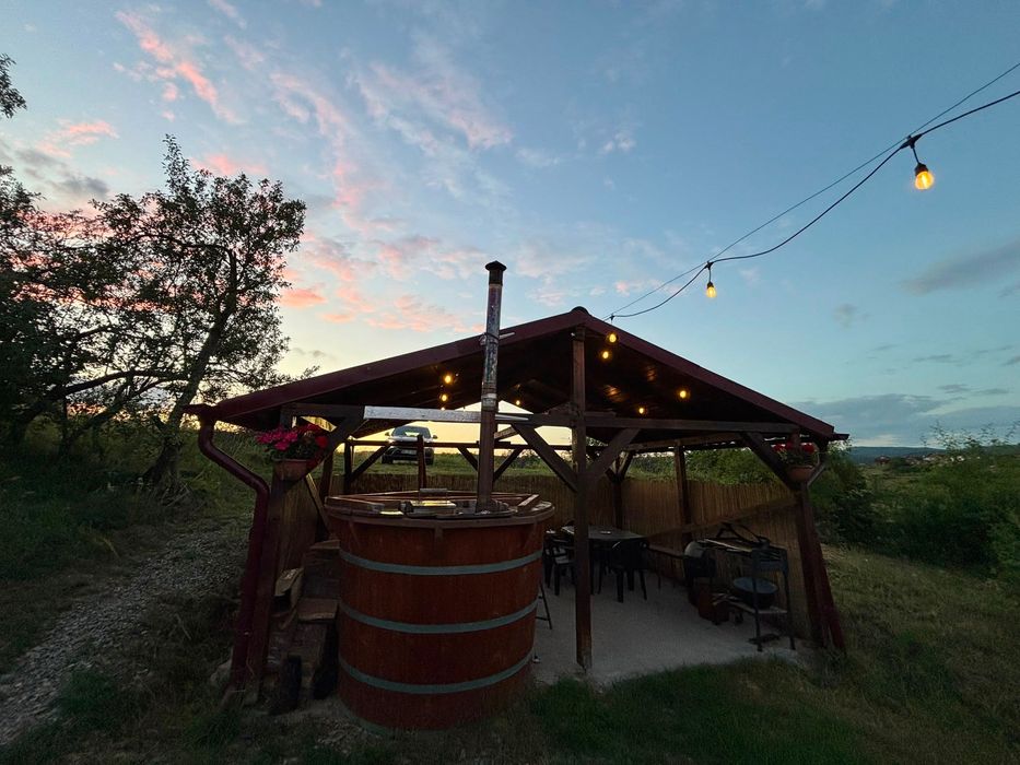 Cabana de inchiriat cu ciubar inclus, zona Oradea