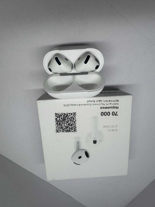 Наушники Apple AirPods 4