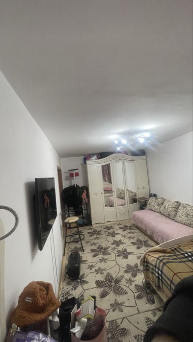 Продаю 2 комн квартиру