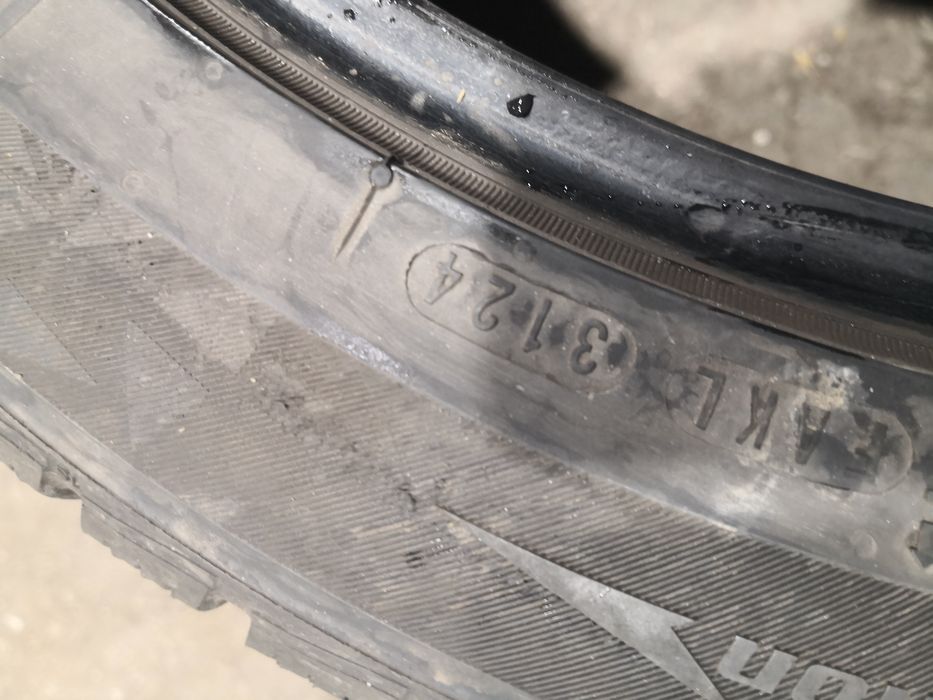 Гуми спорт пакет 245 45 18 и задни 275 40 18 nexen dot 23 24