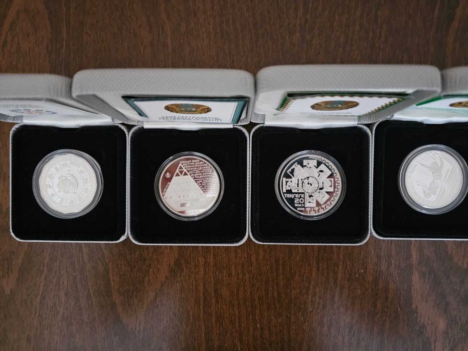 коллекционные монеты