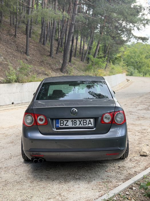 VOLKSWAGEN Jetta 2007 — imagine 5