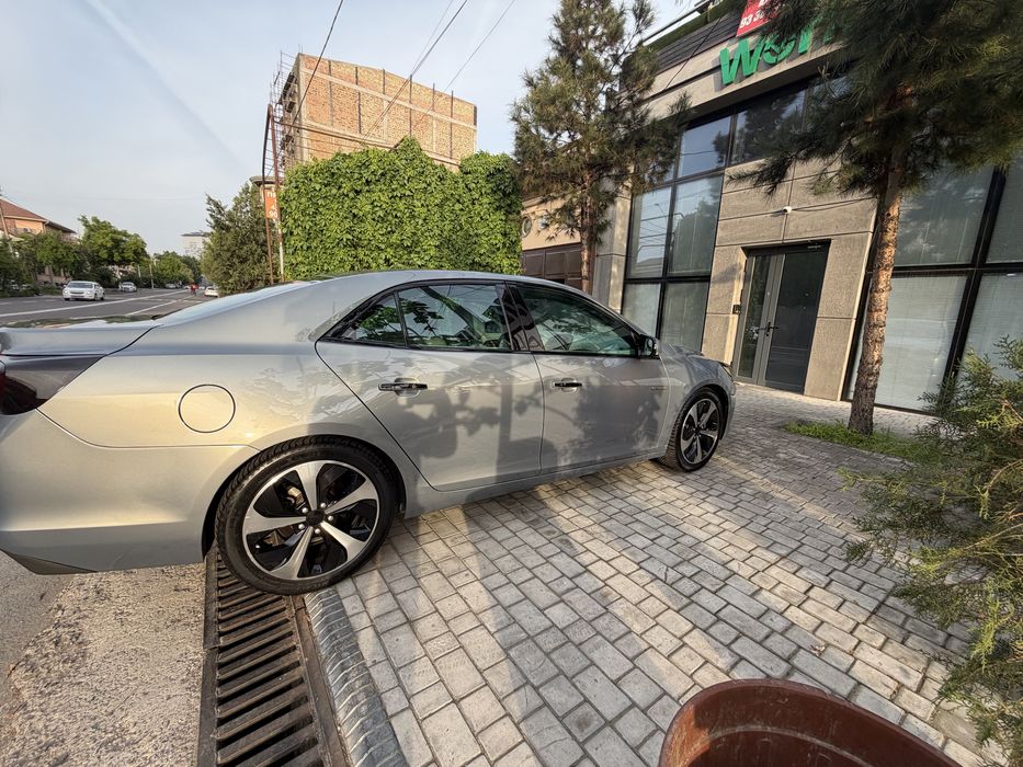 Малибу 1? Нима бу? Малибу 3!