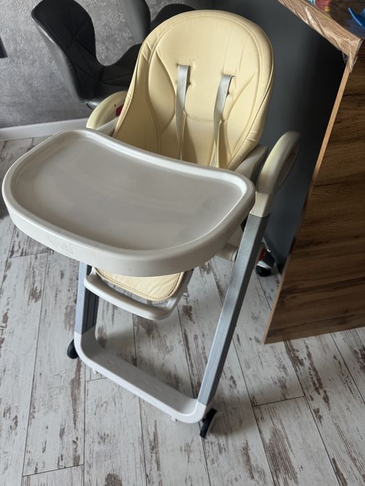 Продам детский стульчик для кормления