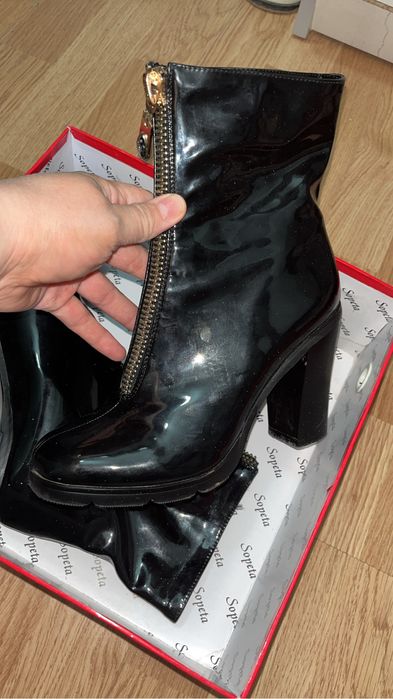 Женские  сапоги