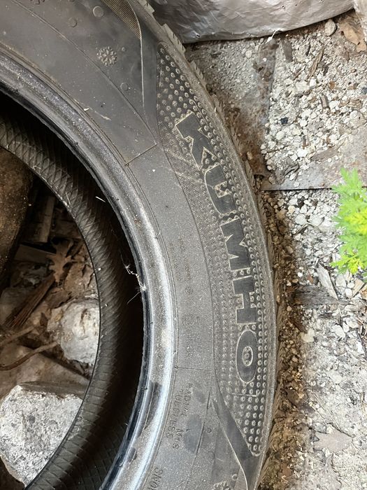 Комплект зимних шин «KUMHO»