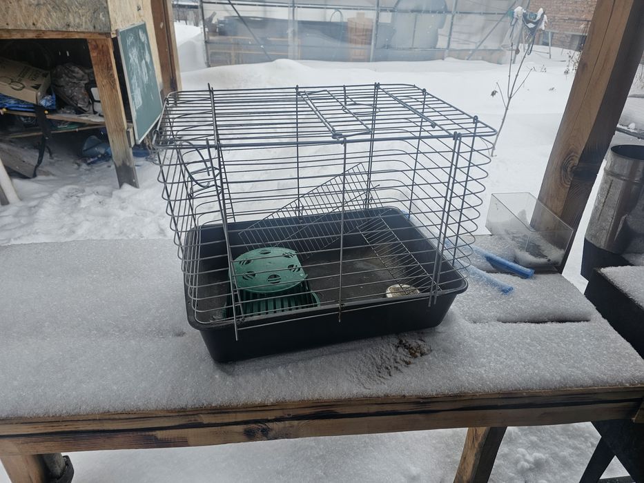 Продам клетку доя морской свинки