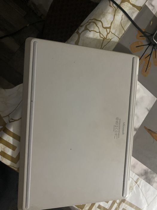 Leptop maicrosoft ofis