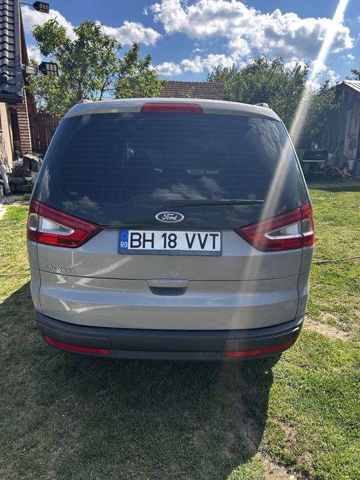 Vand ford galaxy 2012
