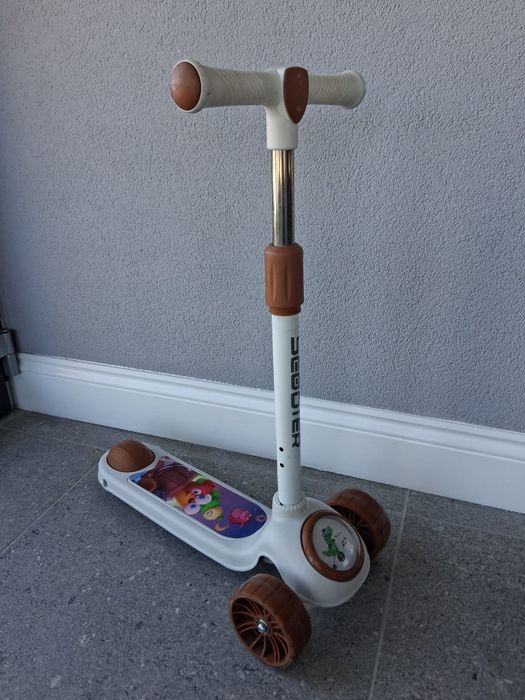 Bicicleta si trotineta copii 2-4 ani