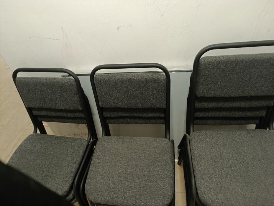 Стулья зета новые