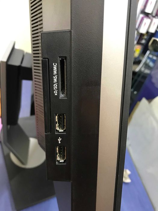 Dell UltraSharp U2410f 24” monitor with PremierColor