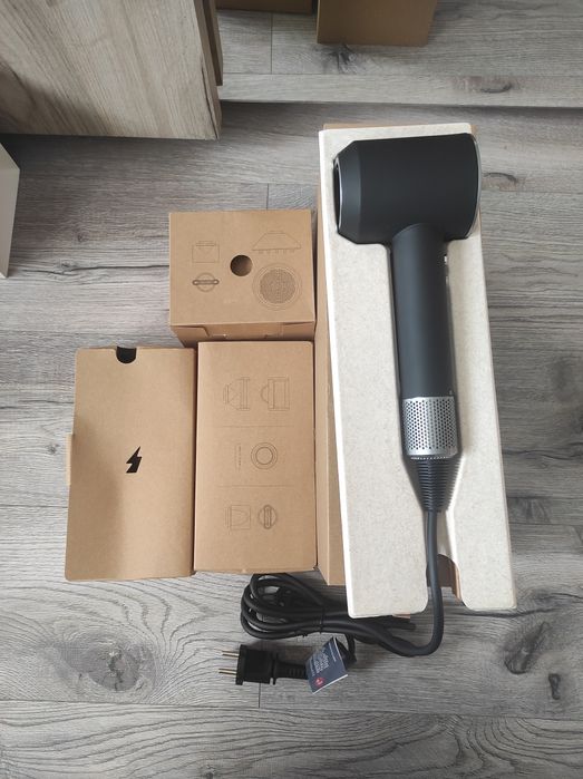 Dyson uscator de par