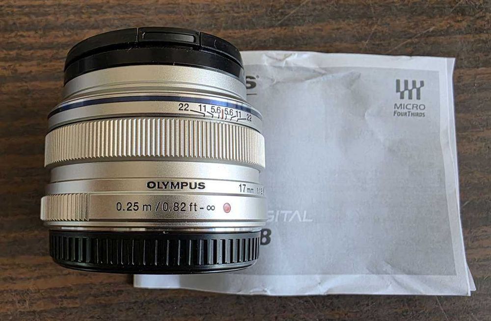 Lentile, obiectiv Olympus M.Zuiko 17mm f/1.8 premium 4/3, noi, impecabile