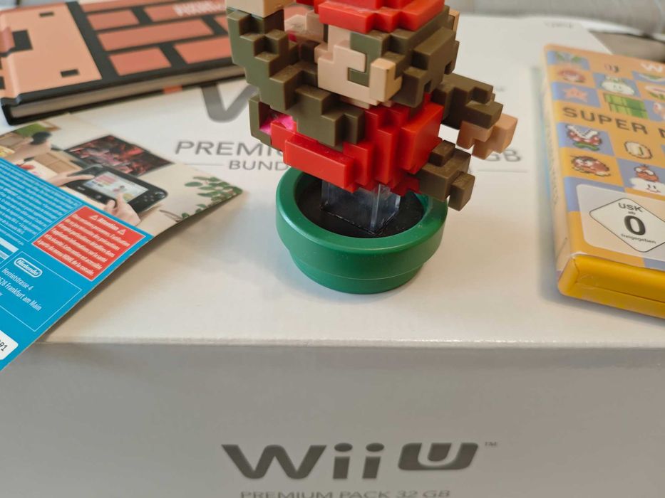 Nintendo Wii U Super Mario Maker Limited Edition