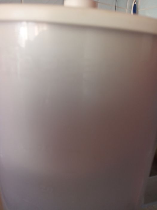 Кувшин барьер и кувшин Аквафор