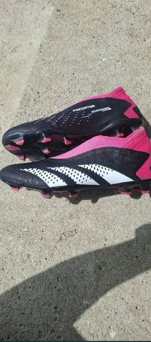Бутонки Adidas Predator