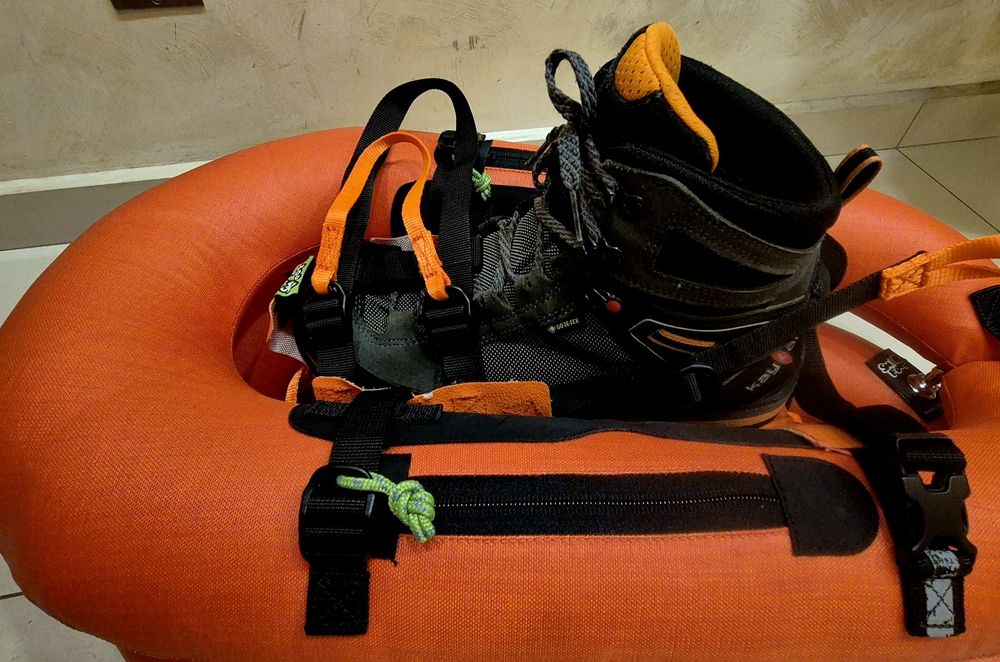 Надуваеми снегоходки Small Foot Revolution  2