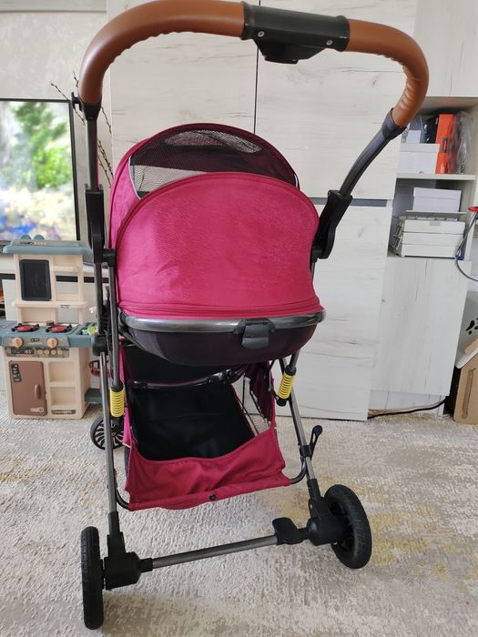 Коляска детская с тремя положениями