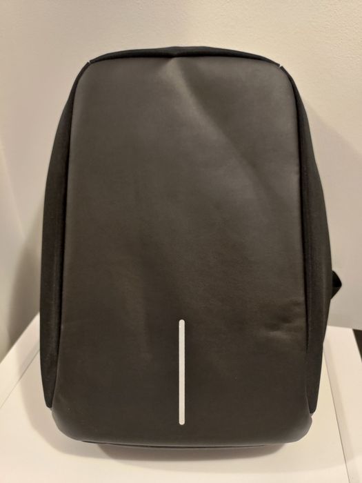 Ghiozdan antifurt profesional