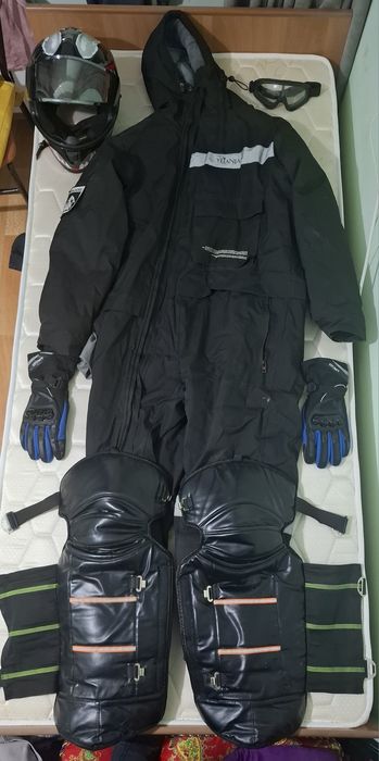 Комбинезон для курьеров