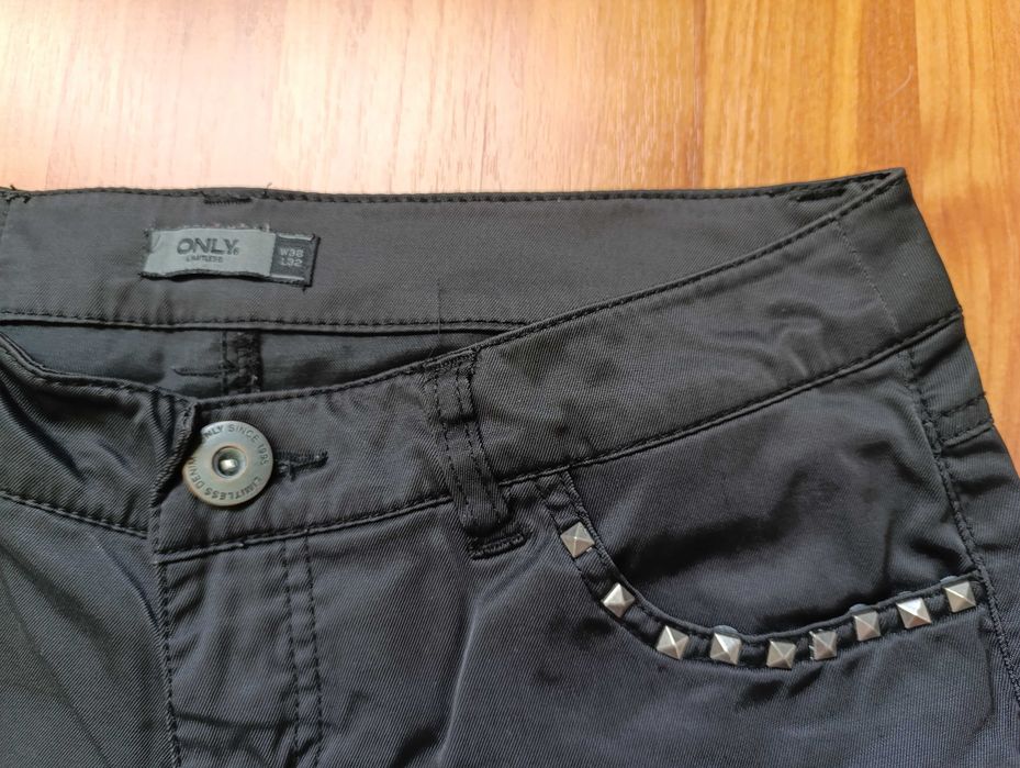 Blugi satinați Only 38
