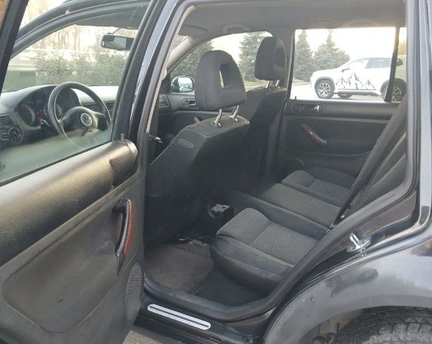 Продам машину Volkswagen Boro