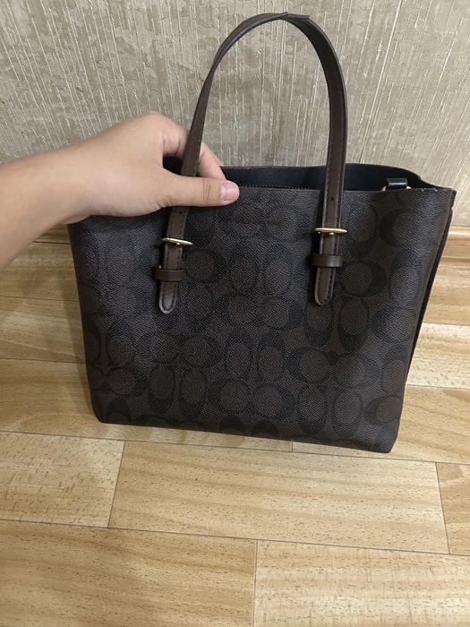 кожаная сумка тоут Coach