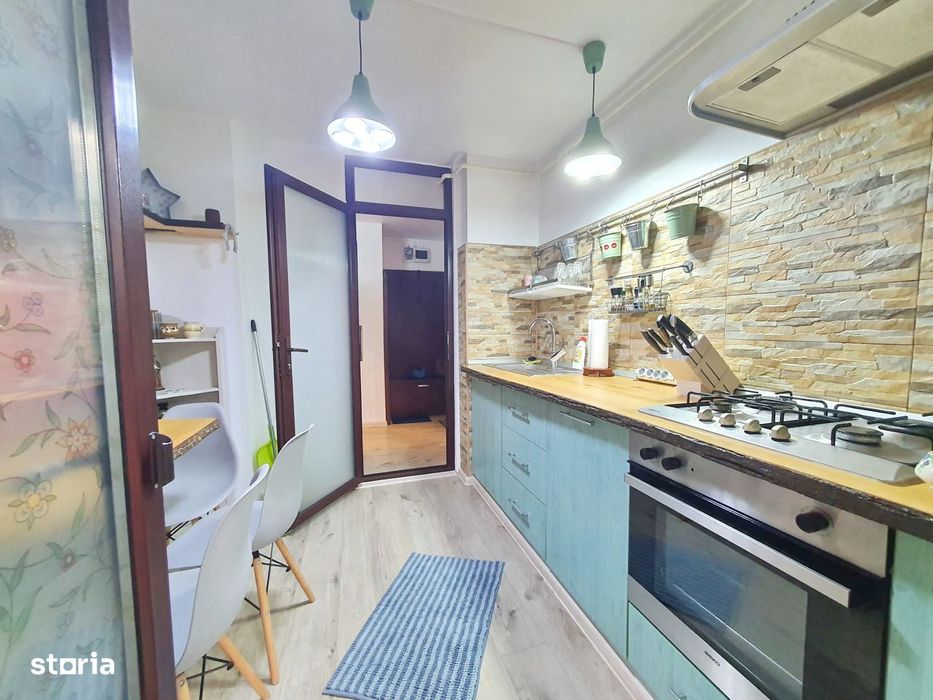 2 camere, Mazepa 2, etaj 1, 2 balcoane, CT, AC