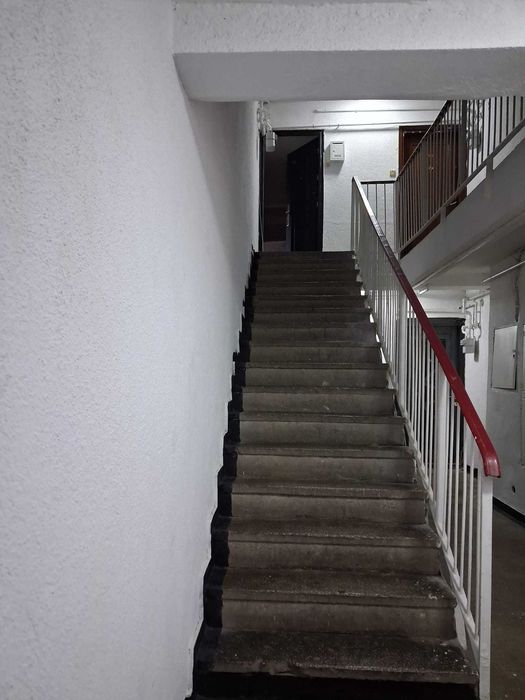 vanzare apartament 3 camere Biftea ,ilfov