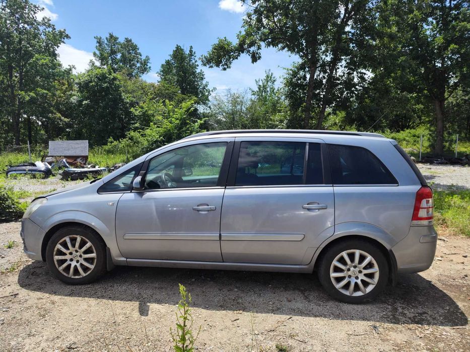 Opel Zafira B на части / опел зафира 1.9 101кс