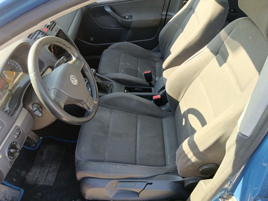 Фолксваген Голф 5 1.6 ФСИ 115 к.с. / VW Golf 5 1.6 fsi BLP НА ЧАСТИ