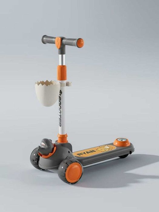 Новые самокаты в магазине.