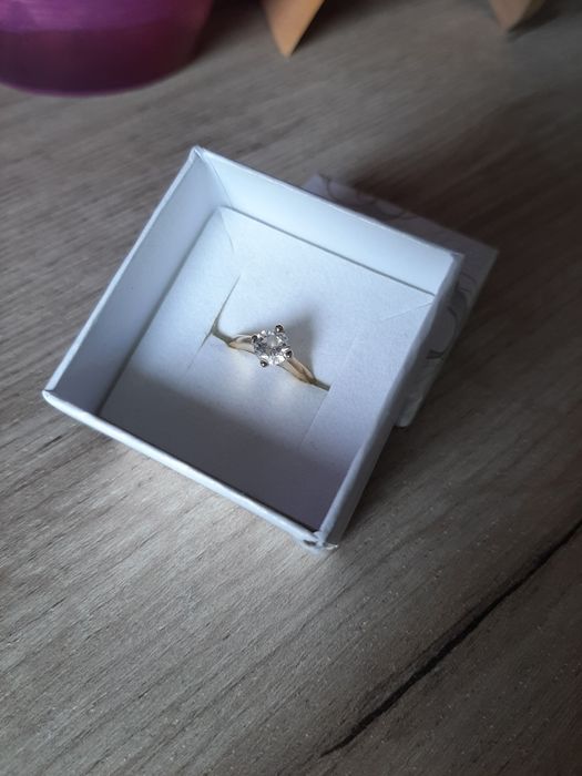 Vand inel din aur de 14k