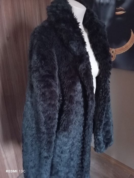 Черно еко палто почти ново обличано няколко пъти