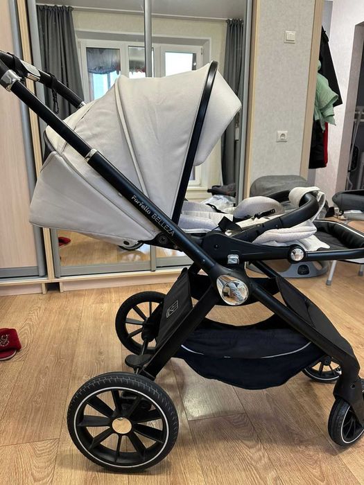 Детская коляска 3 в1