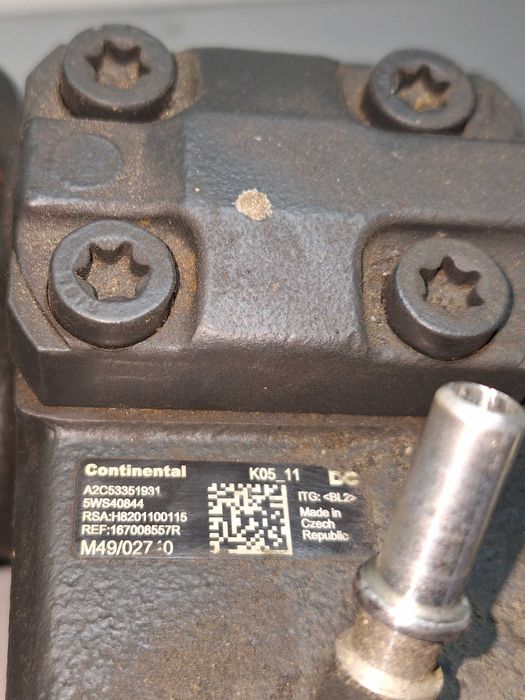 Pompa injectie Dacia Renault, Cod: 167008557R
