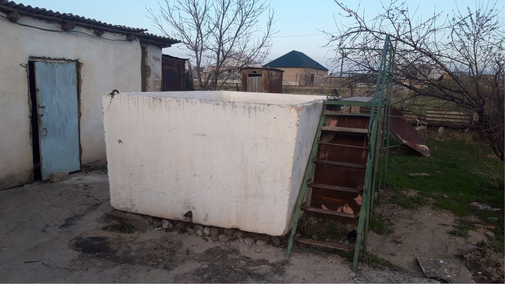 Продам дом  участок 12 соток